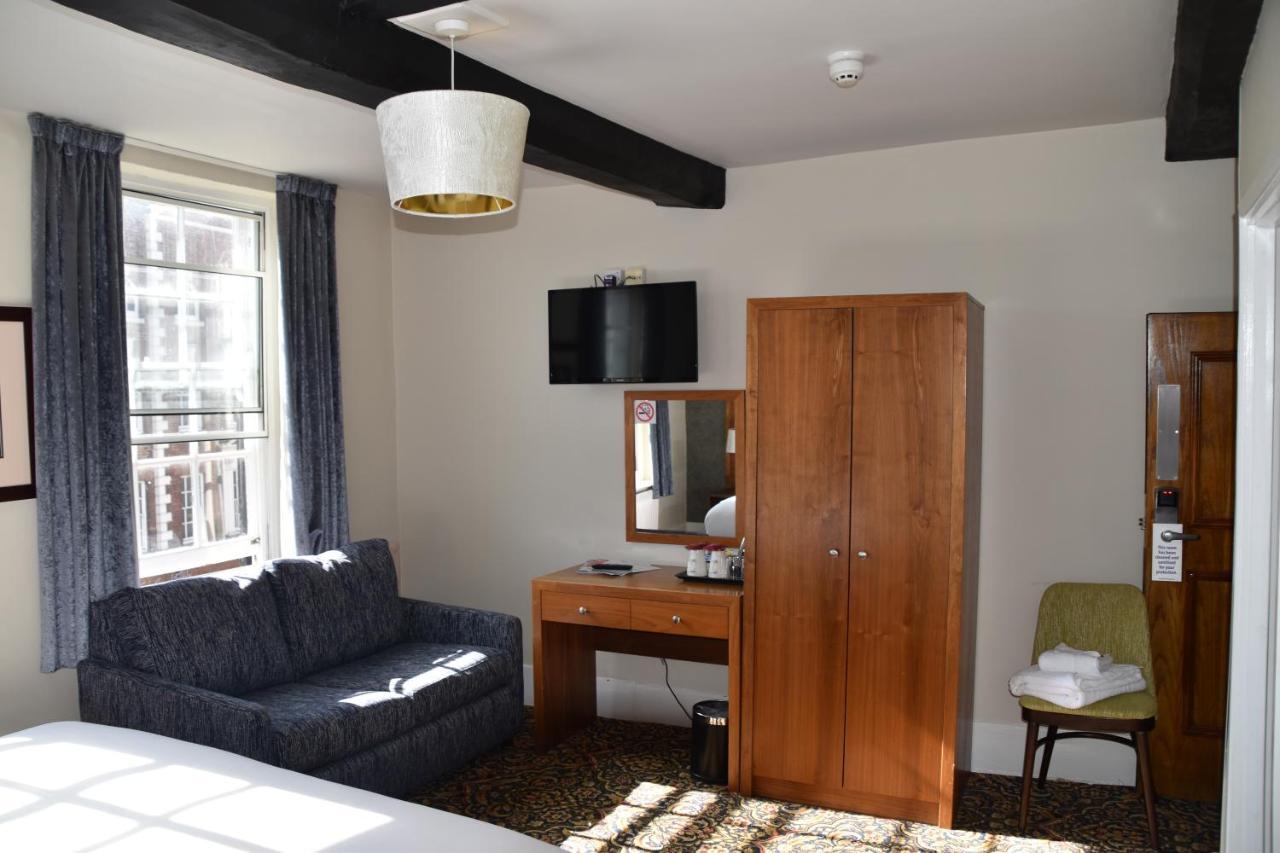 George Hotel Wetherspoon Бюдли Екстериор снимка