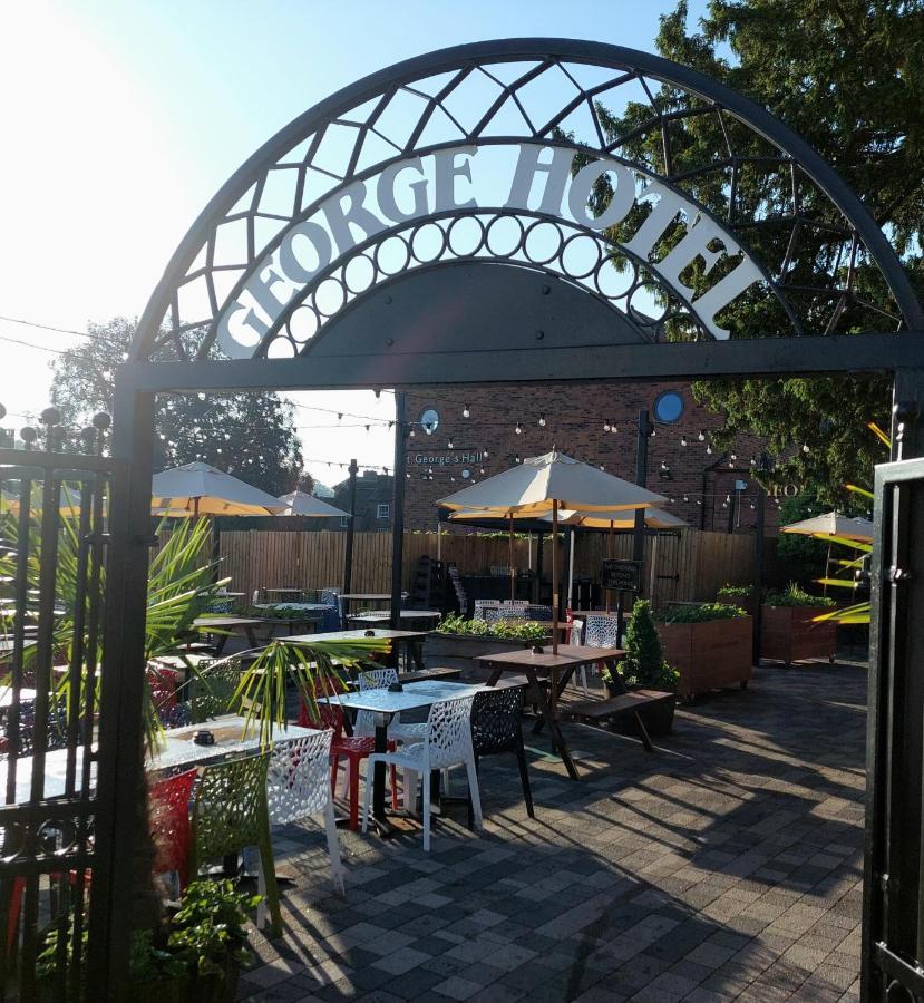 George Hotel Wetherspoon Бюдли Екстериор снимка